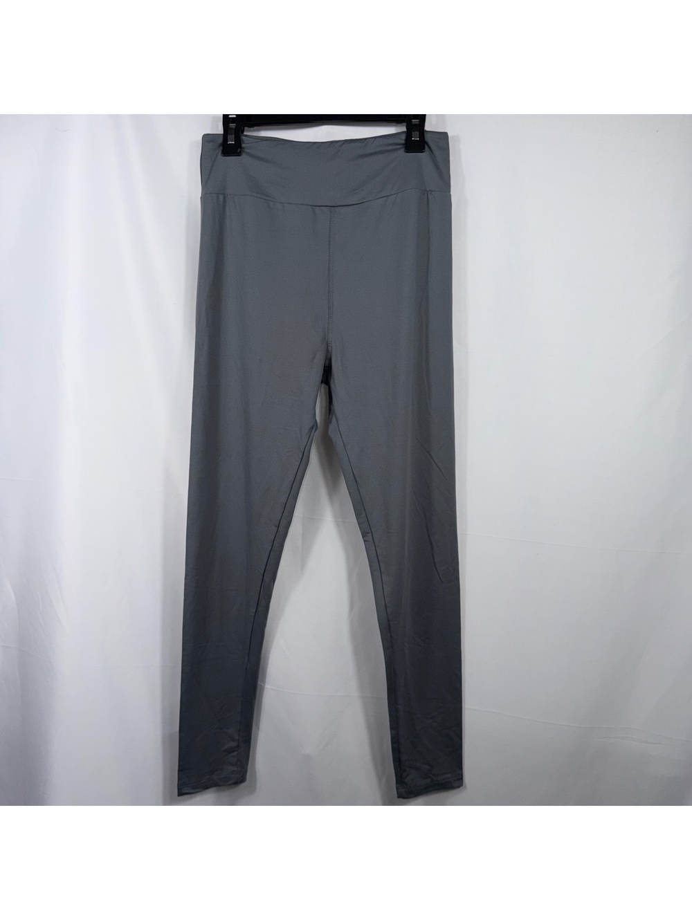 LuLaRoe One Size Gray Solid Leggings